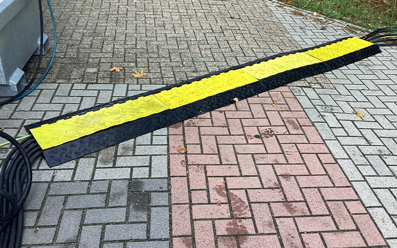 Kabelbrücke für Baustellen und Events